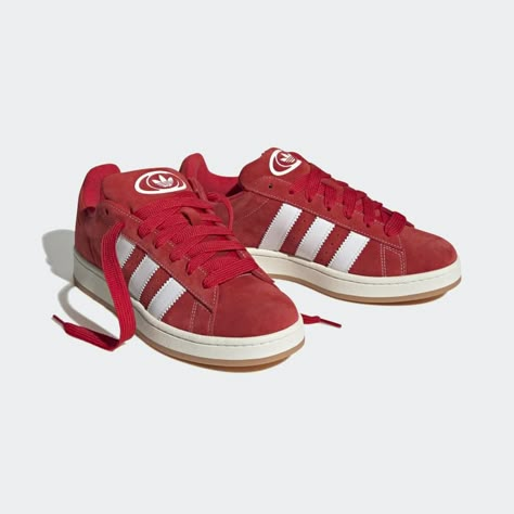 These adidas shoes take the iconic elements of the Campus 80s and give them a next-gen, skateboarding-inspired twist. Known for its durability and the way it molds to your foot over time, suede helps provide longevity and solid footing. New collegiate colorblocking, graphics and branding create a fresh identity for the next generation to own and style. Red Adidas Shoes, Campus 00s Shoes, 00s Shoes, Campus Adidas, Adidas Campus 00s, Dr Shoes, Suede Trainers, Baskets Adidas, Adidas Shoes Women