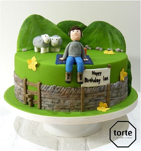 Hillwalking birthday cake #birthday #cake #country #hillwalking #sheep Walking Cakes Ideas, Outdoorsy Cake, Farmer Birthday Cake, Walking Cake, Mountain Cakes, Countryside Party, Cake Farm, Bear Decorations, Food Photography Cake