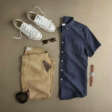 Mens Fashion Style, Mens Fashion Blog, Outfit Formulas, Outfit Grid, Street Style Trends, Men Style Tips, Men Fashion Casual Outfits, Weekend Outfit, Trend Fashion