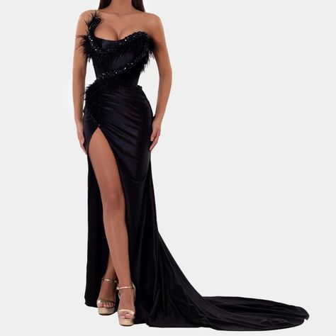 Albina Dyla Long Black Dress Feather Black Dress, Albina Dyla, Matric Dress, Matric Dance Dresses, Prom Girl Dresses, Senior Prom Dresses, Classy Prom Dresses, Black Stones, Old Dresses