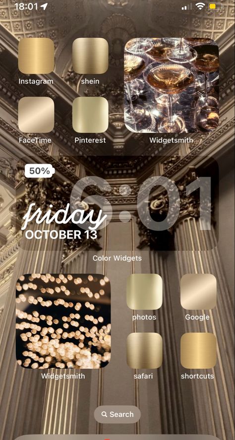 #wallpaper #homescreen Gold Homescreen Aesthetic, Gold Widgets, Glamour Home, Gold Phone, Wallpaper Homescreen, Iphone Homescreen, Phone Aesthetic, Iphone Organization, Gold Iphone