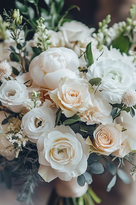 Elegant White Wedding Bouquets: 38+ Designs for a Classic Bride White Wedding Bouquets With Greenery, White Bridesmaid Bouquet, Baby Breath Bouquet, Elegant Bridal Bouquets, Elegant White Wedding, White Bouquets, Elegant Wedding Bouquets, Bridesmaid Bouquet White, Gold Bouquet