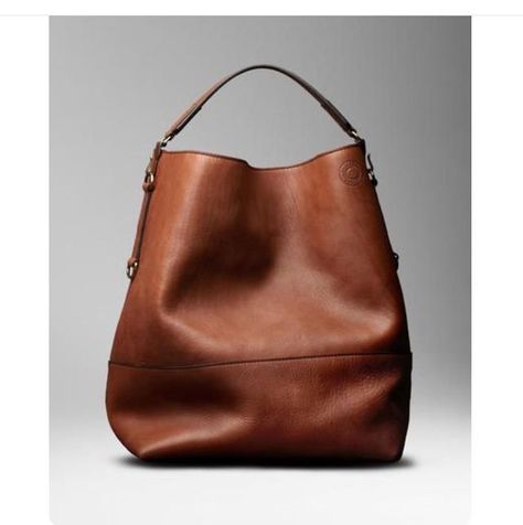 Burberry Duffle Leather Duffle Bag, Leather Handbags Women, Leather Duffle, Burberry Handbags, In The Bag, Beautiful Bags, Burberry Bag, Hand Bags, Leather Tote Bag