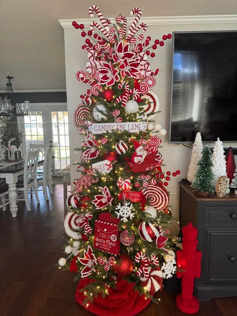 Santa Legs In Christmas Tree, Candy Cane Christmas Tree Ideas, Candy Cane Christmas Tree, Creative Christmas Trees, Candy Cane Christmas, Tree Ideas, Christmas Tree Ideas, Christmas Candy Cane, Candy Cane