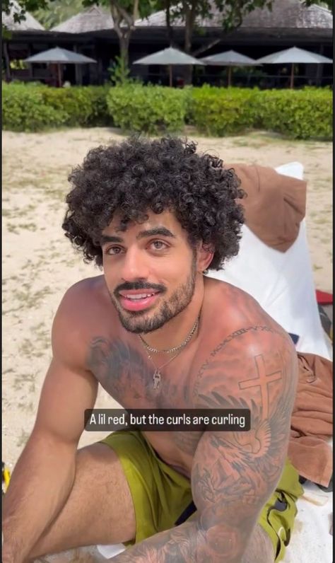 Afro Latino Men, Jalen Noble, Dominican Men, David Hair, Mens Twists Hairstyles, Guys Grooming, Curly Hair Fade, Black Men Street Fashion, Black Men Hairstyles