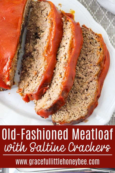 Meatloaf With Crackers And Ketchup, Meatloaf With Saltines Recipes, Easy Meatloaf Recipe With Crackers, Meatloaf Recipes Using Saltine Crackers, Meatloaf With Saltines, Meatloaf With Cracker Crumbs, Meatloaf Saltine Crackers, Meatloaf Recipes Crackers, Meatloaf With Crackers Recipes