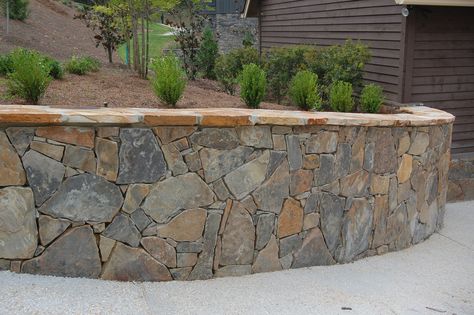 moss & flagstone retaining wall | Bill Bailey | Flickr Flagstone Retaining Wall, Front Yard Patio, Building A Retaining Wall, Landscaping Retaining Walls, Stamped Concrete Patio, Outdoor Steps, Outdoor Stone, Front Patio, Retaining Walls