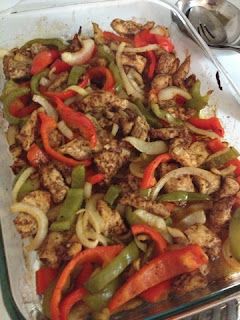 Oven Baked Chicken Fajitas, Oven Baked Fajitas, Baked Fajitas, Easy Oven Baked Chicken, Baked Chicken Fajitas, Pressure Cooker Chicken, Fajita Recipe, Oven Chicken, Easy Oven