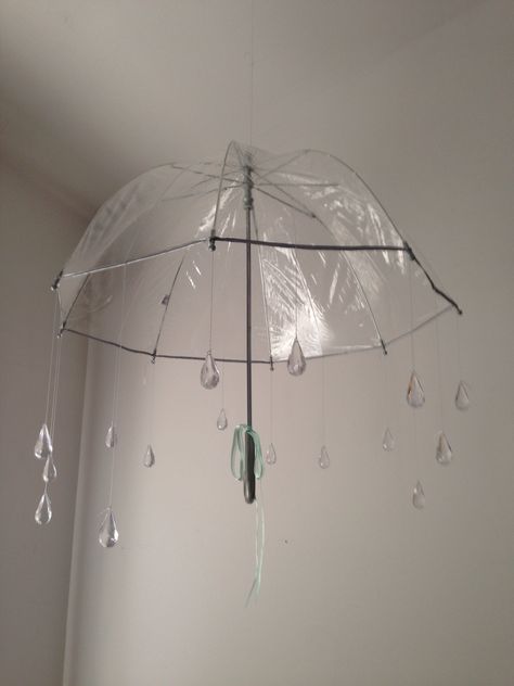 Baby shower decor- clear umbrella, raindrop crystals, and silver thread. Para Appreciation, Raindrop Baby Shower, Hommade Gifts, Umbrella Decor, Umbrella Baby Shower, Bubble Umbrella, Floral Umbrellas, Showers Of Blessing, Clear Umbrella