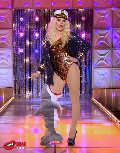 Katya Zamo Shark Queen Mama, Katya Zamolodchikova, Shark Costumes, Trixie And Katya, Shark Tattoos, Queen Fashion, Halloween 2020, Rupauls Drag Race, Rupaul