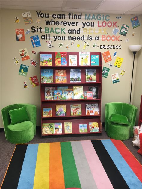 Class reading corner, Dr Seuss, book display Literacy Corner Ideas, Year 2 Book Corner, Kindergarten Reading Corner Ideas, Dr Seuss Reading Corner, Ks2 Book Corner Ideas, Reading Corner For Kindergarten, School Reading Corner Ideas, Book Corner Display Eyfs, Reading Area Display Eyfs