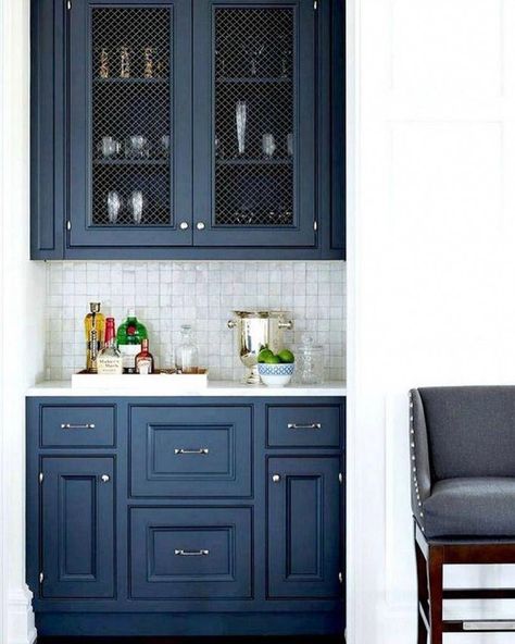 Benjamin Moore Hale Navy: The Best Navy Blue Paint Color | The Harper House #bluekitchen Benjamin Moore Hale Navy, Navy Blue Kitchen Cabinets, Navy Blue Paint Colors, Hale Navy Benjamin Moore, Navy Blue Paint, Navy Blue Kitchen, Navy Kitchen, Small Kitchen Cabinets, Hale Navy