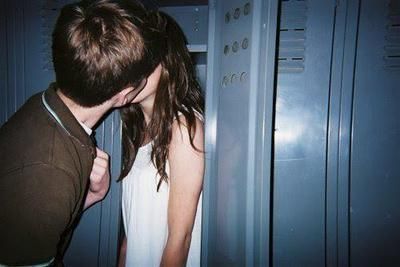 Tumblr_mfrmyuutnw1rkudoao1_400_large High School Couples, High School Relationships, High School Romance, Site Model, Effy Stonem, James Cook, Dont Forget To Smile, Heavy Heart, Reasons To Smile