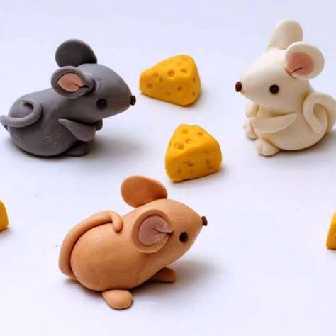 Fondant Mouse, Cupcakes Decoration Ideas, Clay Mice, Birthday Cake Fondant, Clay Ganesha, Birthday Cupcakes Decoration, Cupcakes Birthday, Fondant Animals, Cake Fondant