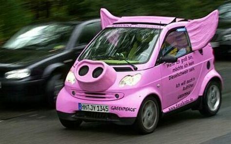 Pink Smart Car, Pink Vehicles, Demon Car, Strange Cars, Bling Car Accessories, Girly Car, Weird Cars, Car Mods, Vw Cars