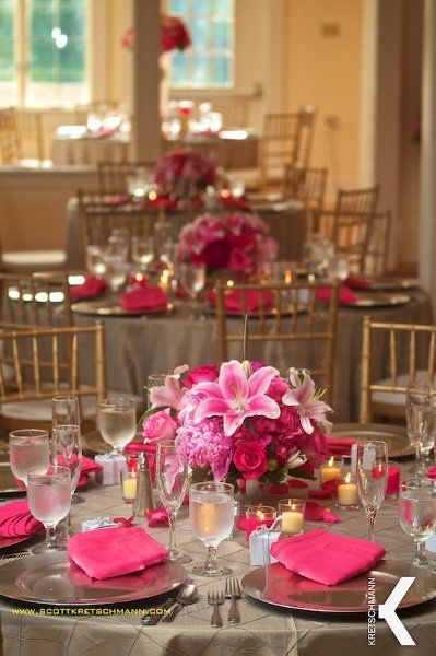 Hot Pink Wedding Reception, Hot Pink Centerpieces Birthday, Hot Pink Table Setting, Fuschia Wedding Centerpieces, Reception Candle Centerpieces, Fuchsia Wedding Colors, Hot Pink Centerpieces, Stargazer Lily Wedding, Pink Table Decorations