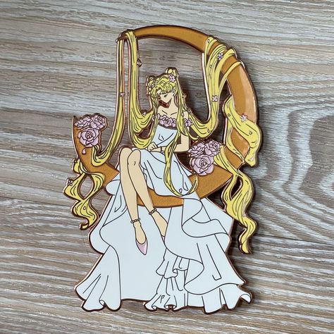 Sailor Moon Pins, Sailor Moon Enamel Pin, Sailor Moon Princess Serenity, Sailor Moon Background, Sailor Moon Pin, Ankle Bracelets Diy, Sailor Moon Aesthetic, Enamel Pin Collection, Moon Princess