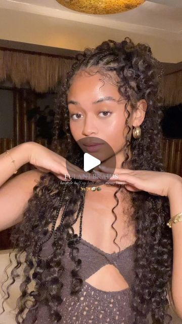 heaven marley on Instagram: "can still have versatility with Fulani braids ✨🐆" Boho Braids Fulani, Fulani Braids Natural Hair Curly, Flip Over Fulani, Fulani Natural Hair, Braids On Mixed Girls, Baddie Curly Hairstyles With Braids, Fulani French Curl Braids, Two Braids Half Up Half Down, Curly Fulani Braids