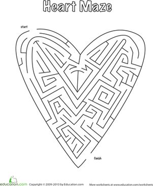 Get your first grader into the Valentine's Day spirit by challenging him to complete this heart shaped maze! Complete The Heart, Bord Games, Vday Party, February Classroom, Maze Worksheet, Valentines Games, Classroom Art Projects, Valentine's Day Games, Heart Day