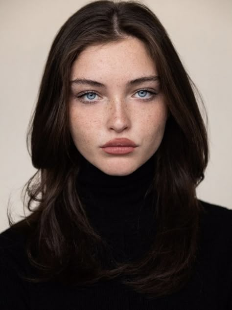 Hair Pale Skin, Cosmetic Procedures, Facial Features, Pale Skin, Portrait Inspiration, Beauty Face, Plastic Surgery, Dark Hair, Girl Face