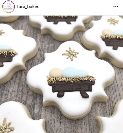 Manger Cookies Decorated, Religious Christmas Cookies Decorated, Nativity Sugar Cookies, Simple Wedding Cookies Decorated, Christian Christmas Cookies, Happy Birthday Jesus Party, Royal Icing Decorated Cookies, Christmas Sugar Cookies Decorated, Christmas Cake Designs