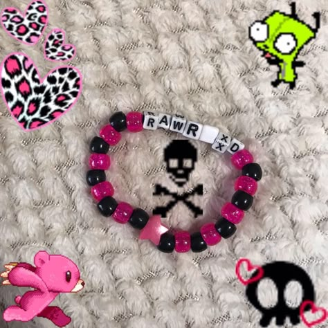 Scene Bead Bracelets, Emo Bracelets Diy, Clay Bead Bracelet Ideas Emo, Emo Bead Bracelets, Kandi Singles Ideas Emo, Kandi Bracelets Scene, Scene Bracelets Kandi, Lil Peep Bracelet Ideas, Bracelet Ideas Y2k