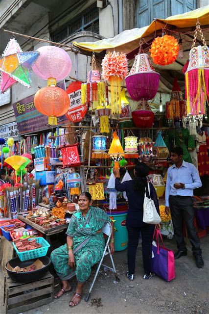 Pune India Aesthetic, Indian Lanterns, Diwali Shopping, Toys Market, India Street, India Trip, Luxury Travel Destinations, India Asia, Local Market