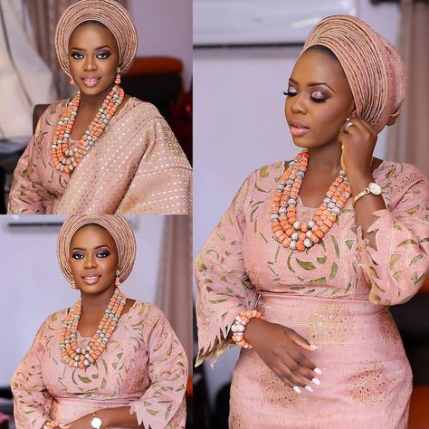 Ms Asoebi on Instagram: “@decadenttreats_ng looked all shades of crisp in this Rose gold goodness Aso-oke Super Q Makeup and gele by @zainabazeez Beads by @geebalo…” Rose Gold Asoebi, Gold Asoebi, Gold Aso Oke, Asoebi Lace, Nigerian Wedding Dresses Traditional, Nigerian Wedding Dress, Nigerian Traditional Wedding, Nigerian Outfits, Rose Gold Lace