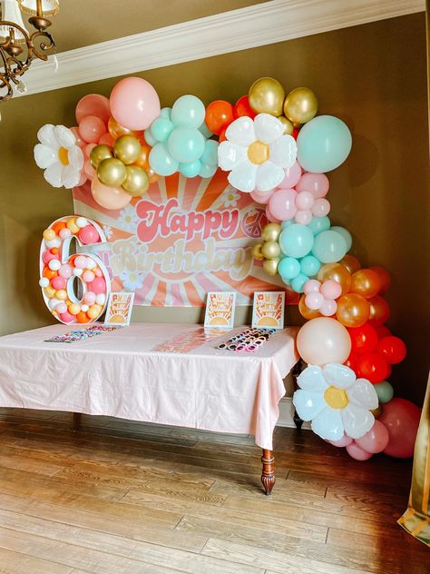 Retro Birthday Theme Party Ideas, Groovy Birthday Party 6, 6 Groovy Years, Two Groovy Balloon Arch, 60s Balloon Arch, Groovy Birthday Dessert Table, Retro Balloon Arch, Groovy 30th Birthday Party, Groovy 8th Birthday Party