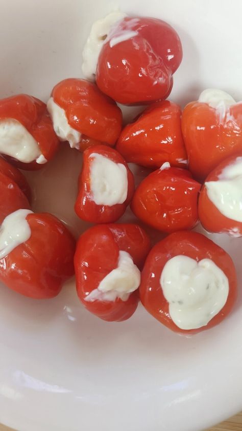 Stuffed Peppadew Peppers: How to Make this Delectable Snack Recipes With Peppadew Peppers, Stuffed Peppadew Peppers Appetizers, Stuffed Peppadew, Pasta Salad Salmon, Tahini Salad Dressing, Peppadew Peppers, Paprika Recipes, Sage Butter Sauce, Spicy Shrimp Tacos