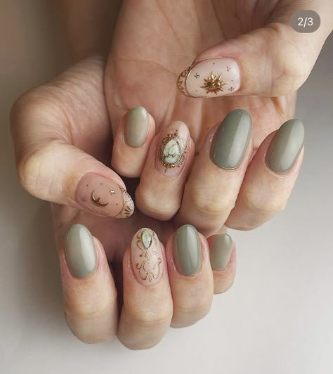 Earth Tones Nail Art, Bohemian Nail Art, Bohemian Nails, Acrylic Nails Almond Shape, Minimal Nails Art, Confetti Nails, Minimal Nails, Almond Acrylic Nails, Kawaii Nails