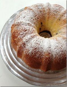 An Italian food and travel blog. Find easy and delicious Italian recipes and Italian travel stories at "Savoring Italy". Panettone Cake, Panettone Recipe, Italian Travel, Christmas Bread, Italian Cake, Torte Cupcake, Bundt Cakes Recipes, Food And Travel, Bread Recipes Homemade