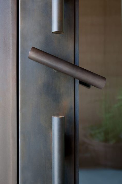 DUST, Bill Timmerman · Tucson Mountain Retreat Door Handle Design, Joinery Details, Door Detail, Doors And Hardware, Furniture Details, Steel Doors, 인테리어 디자인, Door Knobs, Door Design