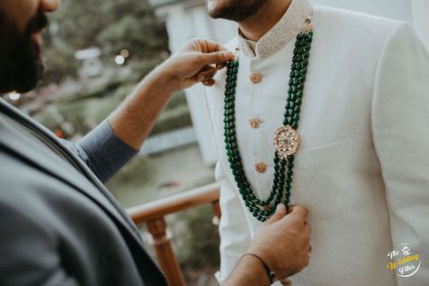 Shaadiwish Inspirations and Ideas | Groom%20accessorie Groom Wedding Outfits, Wedding Gift For Groom, Men Sherwani, Best Wedding Suits, Mens Indian Wear, Couple Aesthetics, Groom Sherwani, Groom Pose, Jewelry For Wedding