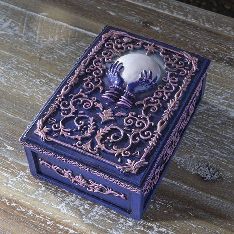 -This sculptural box with lid measures 5.25"L x 3.75"W x 2"H. The inner dimensions measure 4.75"L x 3.25"W x 1.25"H -The box can used for multi purpose. You can use it to keep precious stones, watches, keepsakes, coins, tarot cards, herbs, fengshui items or just a touch of elegance and design to your dressing table or home. Resin Box, Ball Storage, Dragon Sculpture, Jewelry Trinket, Ball Design, Crushed Stone, Tarot Card Decks, Fortune Telling, Hand Cast