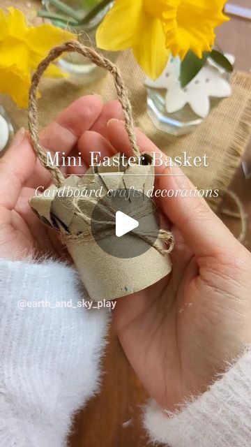 🌿Anna☀️| Crafts, Play & Learning | Mini Easter Basket 🐣

Make a mini Easter basket using just one toilet roll some glue and a little twine!

Fill with shredded paper and... | Instagram Decorate Baskets Ideas Diy Crafts, Paper Twine Crafts, Easter Baskets For Kids Diy Craft Ideas, Mini Easter Basket Ideas, Easter Ideas For Kids, Homemade Easter Decorations, Simple Easter Decor, Spring Sensory, Cardboard Crafts Decoration