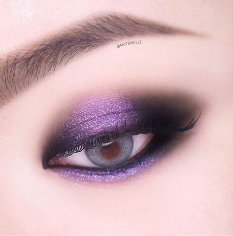 Korean Purple Makeup, Dark Purple Makeup Looks, Dark Purple Makeup, Grey Eye Makeup, Purple Makeup Looks, Punk Makeup, Everyday Makeup Tutorials, Purple Eye Makeup, Korean Eye Makeup