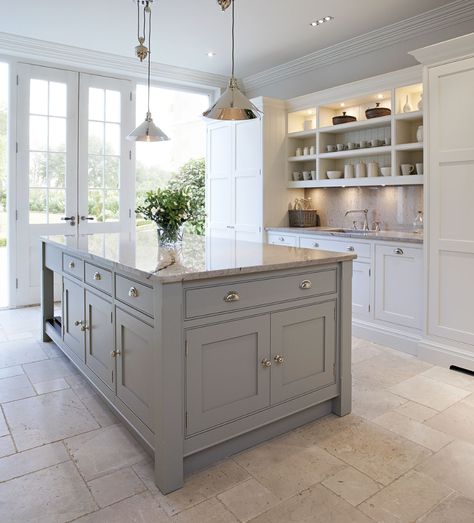 Kitchen Island | Bespoke Kitchen Cabinets | Tom Howley Tom Howley Kitchen, Contemporary Shaker Kitchen, Tom Howley Kitchens, Modern Shaker Kitchen, Tom Howley, Transitional Kitchen Design, Серая Кухня, Kitchen Transitional, Farmhouse Kitchen Island