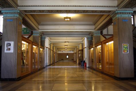 Hibbing High School Hallway Fancy School Hallway, Private School Hallway, Boarding School Hallway, School Hallways Aesthetic, School Hallway Aesthetic, Genshin Highschool, College Hallway, Highschool Design, Vanguard University