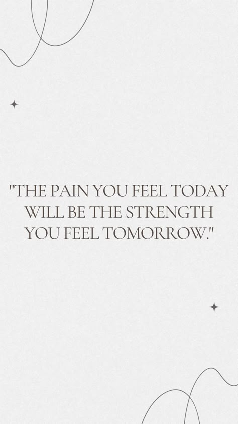 Image of a motivational quote: "The pain you feel today will be the strength you feel tomorrow." Box Quotes, Inspiration Fitness, Boxing Quotes, Keep Pushing, Inspirational Quotes Motivation, Motivation Inspiration, Fitness Goals, Motivational Quotes, Inspirational Quotes