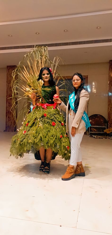 Theme:Beauty of nature Designed by me Nature Theme Fashion Show, Science Dress, Science Fashion, Science Ideas, Boutique Dress Designs, Boutique Dress, Nature Design, Dress Designs, Boutique Dresses