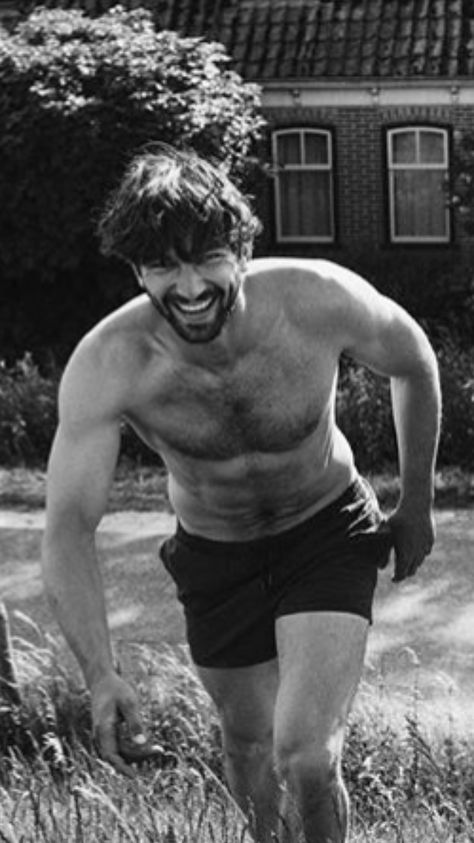 Huisman Michiel, Steven Crain, Michel Huisman, Michiel Huisman Hot, Tarah Dewitt, Michael Huisman, Michiel Huisman, Oh My Goddess, Perfect Partner