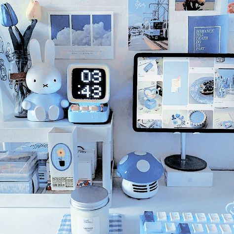 White And Blue Desk Setup, Blue And White Desk Aesthetic, Pastel Blue Room Decor, Blue Aesthetic Room Decor, Ocean Room Decor, Blue Room Decor, Blue Desk, Desk Inspo, Desk Inspiration