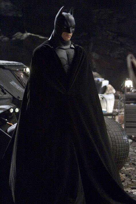 Batman Cosplay Costume, Batman Bruce Wayne, Batman Christian Bale, Batman Film, Batman Cosplay, The Dark Knight Trilogy, Dark Knight Rises, Joker Batman, Batman Dark