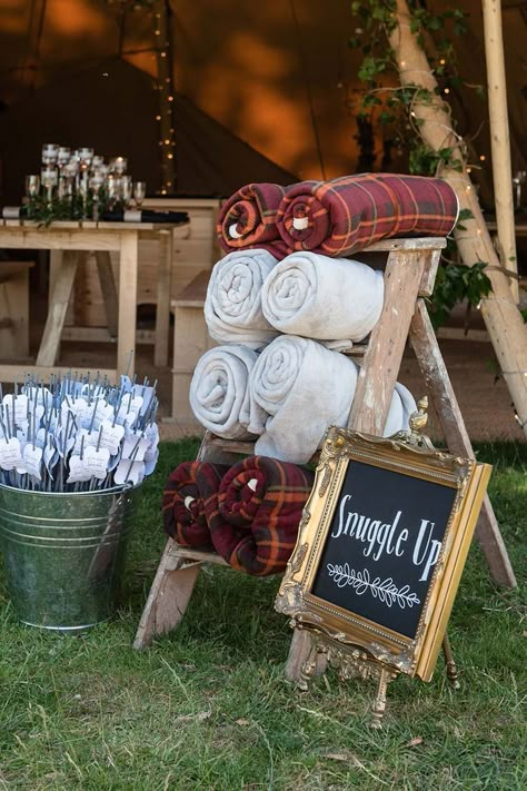 Entrance Inspiration, Truck Garden, Marquee Tent, Bonfire Party, Alpine Plants, Garden Entrance, Tipi Wedding, Camp Wedding, Ideas Backyard