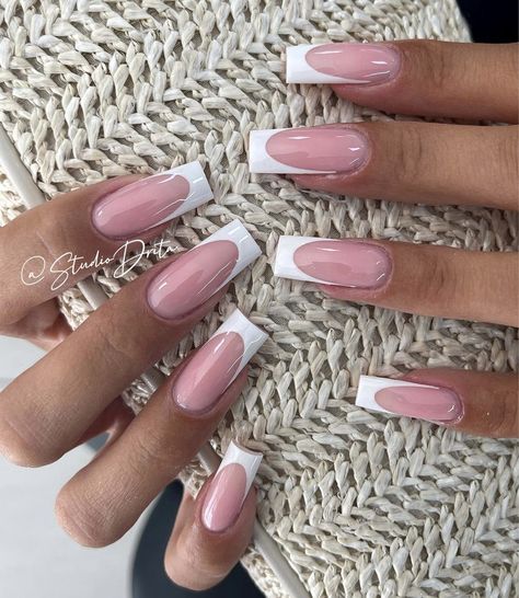 Clean French Tip Nails, Cute French Tips, Nail Classy, White Frenchies, French Manicure Acrylic Nails, May Nails, Basic Nails, French Tip Acrylic Nails, French Acrylic Nails