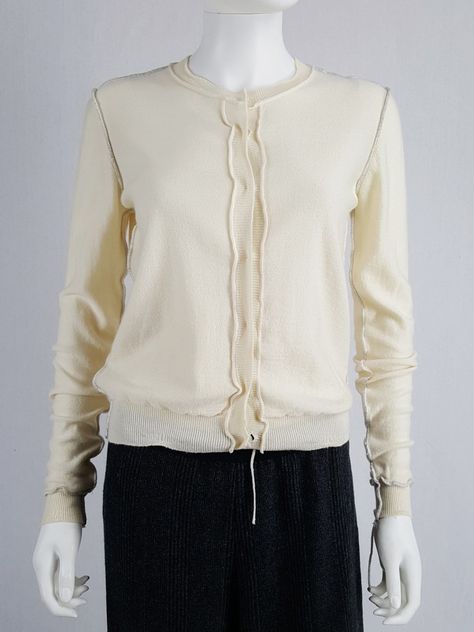 Maison Martin Margiela beige inside out jumper with loose threads — spring 2004 | V A N II T A S Hermes Margiela, Knit Cables, Collarless Shirt, Vintage Hermes, Knit Style, Curated Vintage, Martin Margiela, Vintage Designer, Colorful Fashion