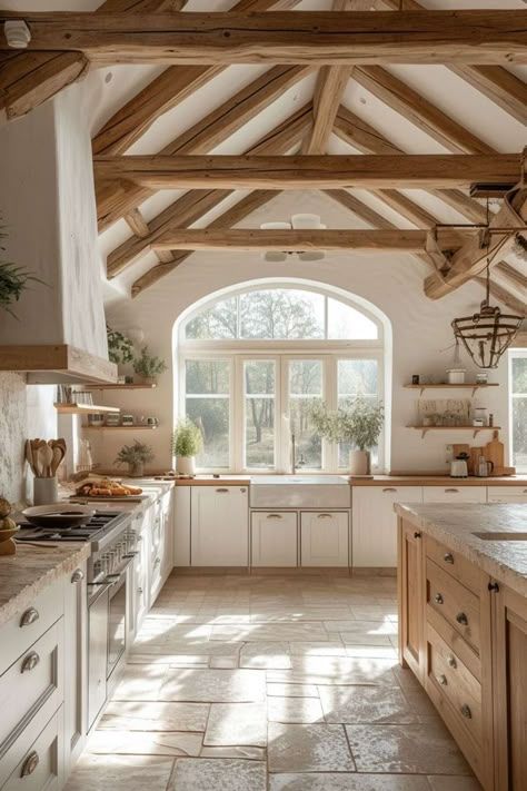 French Country Kitchen Designs, French Country Interior, Timeless Kitchen Design, Italian Farmhouse, Country Interior Design, Rustic Kitchen Cabinets, Country Kitchen Designs, European Farmhouse, Timeless Kitchen