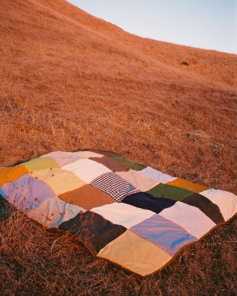 6 days til the Oddli Blanket launch last holiday season my sister got me a 75" by 75" blanket from a store in our hometown. It made me… | Instagram 80’s Aesthetic, Coffee In Bed, Picnic Quilt, Taurus Moon, Last Holiday, Fall Blanket, Crochet Quilt, Cooling Blanket, Beach Blanket