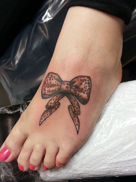 Leopard Print Bow by Mjloa Sketches Dragon, Bow Pictures, Foot Tattoo Ideas, Traditional Sketches, Small Bow Tattoo, Unique Tattoos Black Women, Bow Tattoos, Skull Music, Lion Skull